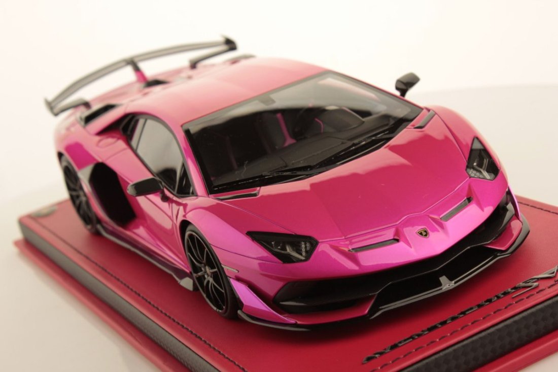 1/18 MR LAMBORGHINI AVENTADOR SVJ FLASH PINK - 【MR BBR MakeUp LOOKSMART  D&Gなどのミニカー専門店】 ヴェルデ