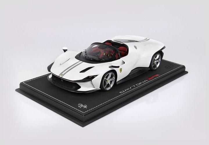 大幅値下げ【新品・即納】BBR 1/12 フェラーリ SP3 大幅値下げ【新品・即納】BBR 1/12 フェラーリ SP3