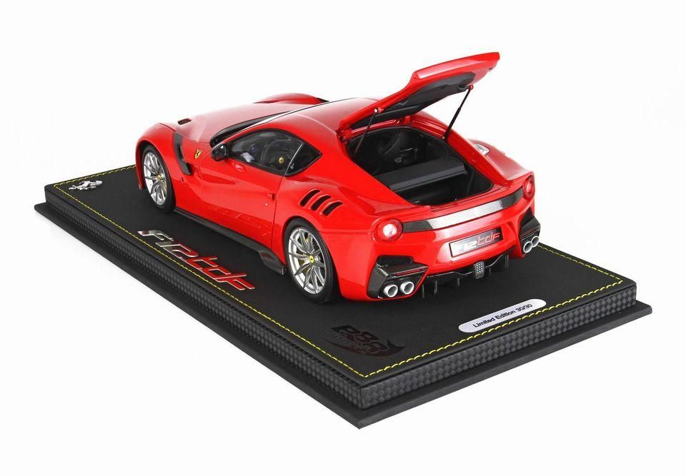 1/18 BBR Ferrari F12 TDF red Corsa 322 (DIE-CAST METAL 1/18 BBR Ferrari F12 TDF red Corsa 322 (DIE-CAST METAL
