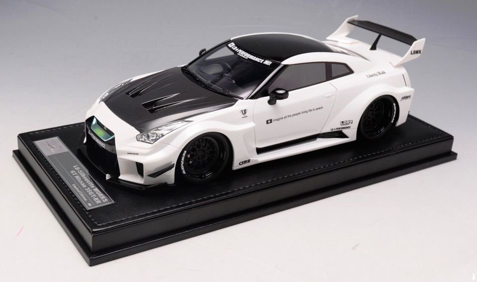 1/18 IVY Models Nissan R35 GT-RR Liberty walk Silhouette Pearl White - 【MR  BBR MakeUp LOOKSMART D&Gなどのミニカー専門店】 ヴェルデ