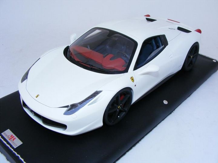 1/18 Ferrari 458 Spider Hard Top Matt White - 【MR BBR MakeUp LOOKSMART  D&Gなどのミニカー専門店】 ヴェルデ