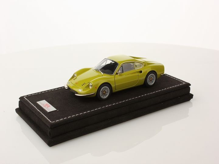 1/43 MR Ferrari Dino 246 GT Scale Open-Close - 【MR BBR MakeUp LOOKSMART  D&Gなどのミニカー専門店】 ヴェルデ