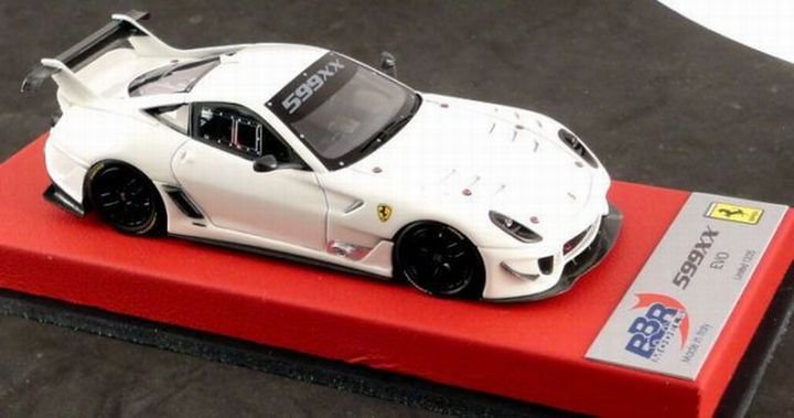 BBR Ferrari 599XX Evo 2012 Gloss white （Avus White)1/43 - 【MR BBR MakeUp  LOOKSMART D&Gなどのミニカー専門店】 ヴェルデ