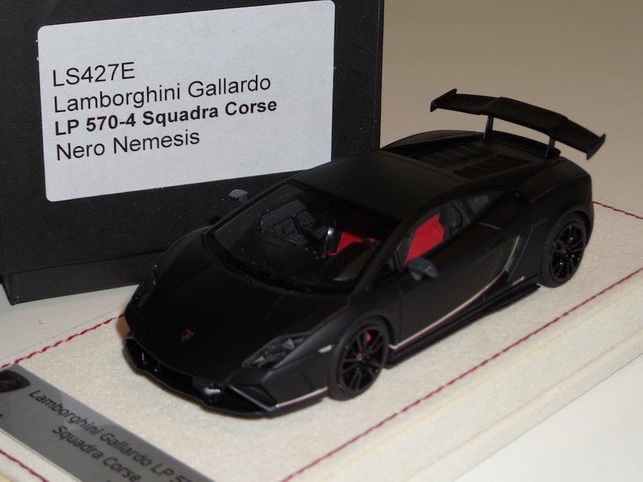 1/43 Looksmart Gallardo LP570-4 Squadra Corse Nero Nemesis - 【MR BBR MakeUp  LOOKSMART D&Gなどのミニカー専門店】 ヴェルデ
