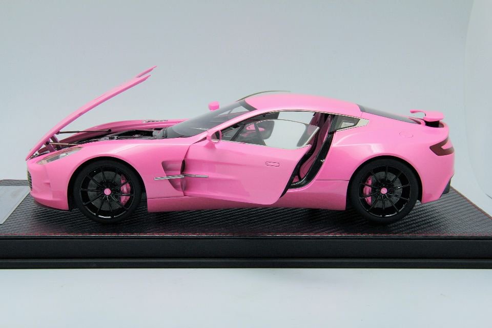 1/18 FRONTIART Aston Martin One-77 Pearl Pink Open/Close - 【MR