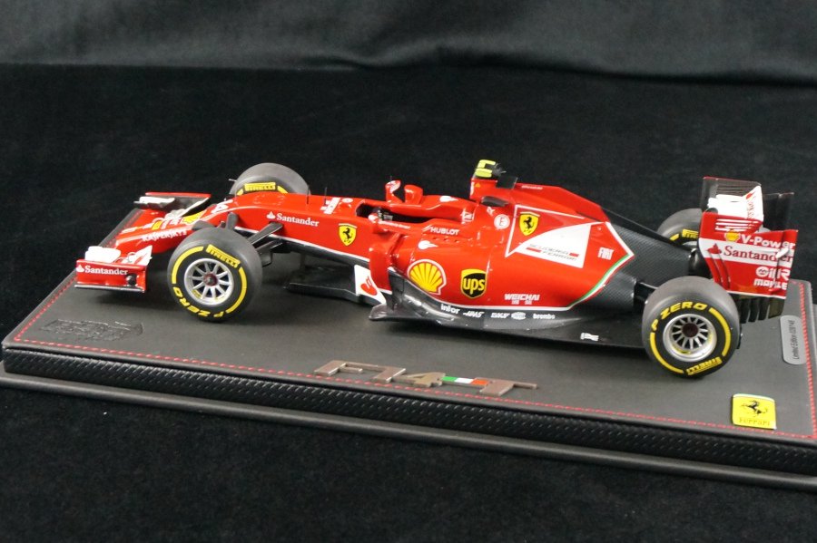 1/18 BBR Ferrari F14T Abu Dhabi 2014 F. Alonso on black leather