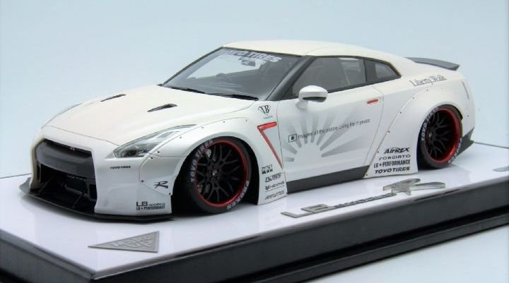 1/18 Make Up LB Works R35 GTR Matt Pearl White Duck Tail - 【MR