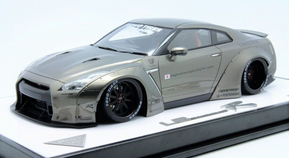 1/18 MakeUp LB Works R35 GTR Titanium Silver Duck Tail - 【MR