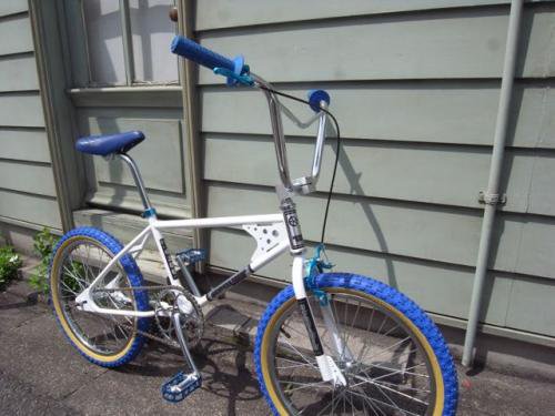 SCREAMINWHEELS Old School Bmx WHITE x BLUE - SCREAMIN'WHEELS 