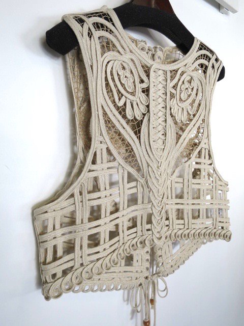 Mame Kurogouchi】Cording Embroidery Vest | www.jarussi.com.br