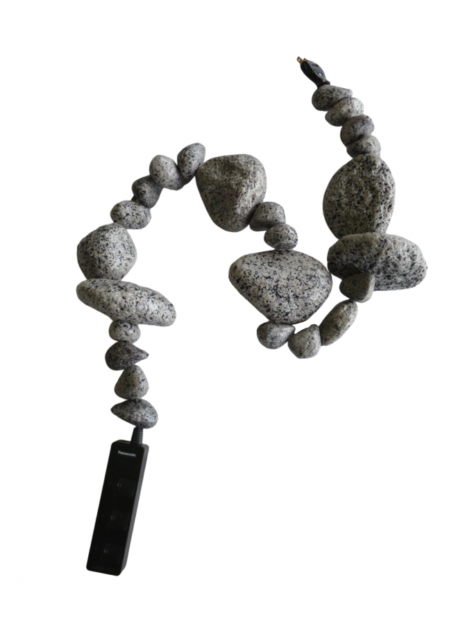 『BLESS』N°26 Cable jewellery／Multiplug artificial stones (ブラック)
