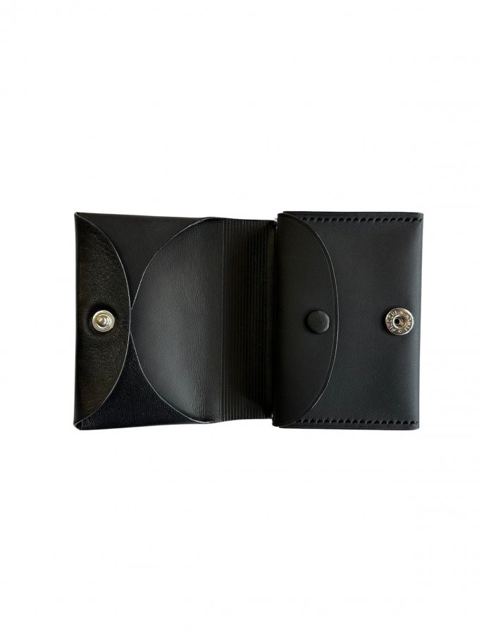 <img class='new_mark_img1' src='https://img.shop-pro.jp/img/new/icons55.gif' style='border:none;display:inline;margin:0px;padding:0px;width:auto;' />ED ROBERT JUDSON"THIN" FLAP TRIFOLD WALLET3ޤ (֥å)