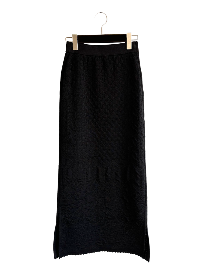 『Mame Kurogouchi』フローラルジャガードニットスカート／Floral Jacquard Knitted I-Line Skirt (ブラック)
