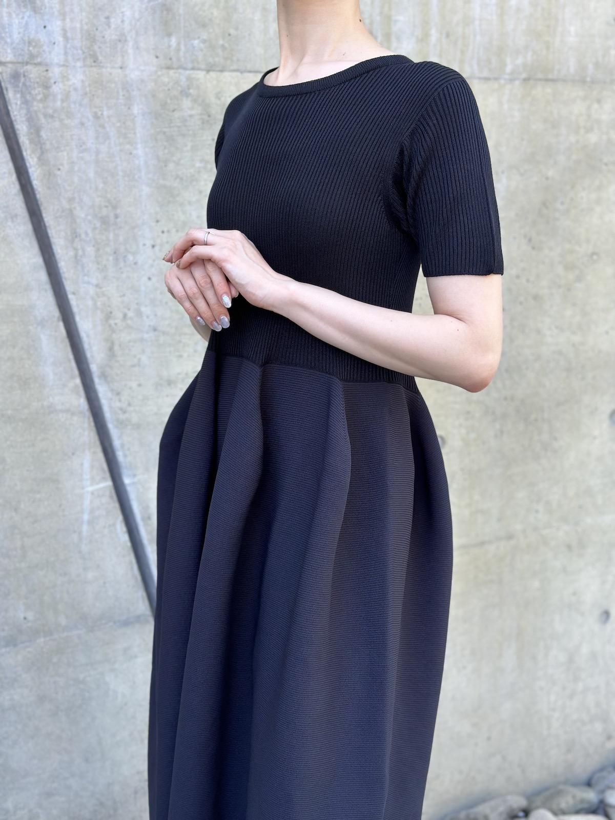 新品 CFCL POTTERY CUPRO SHORT SLEEVE DRESS CFCL Pottery Cupro Short Sleeve Dress – Neighbour