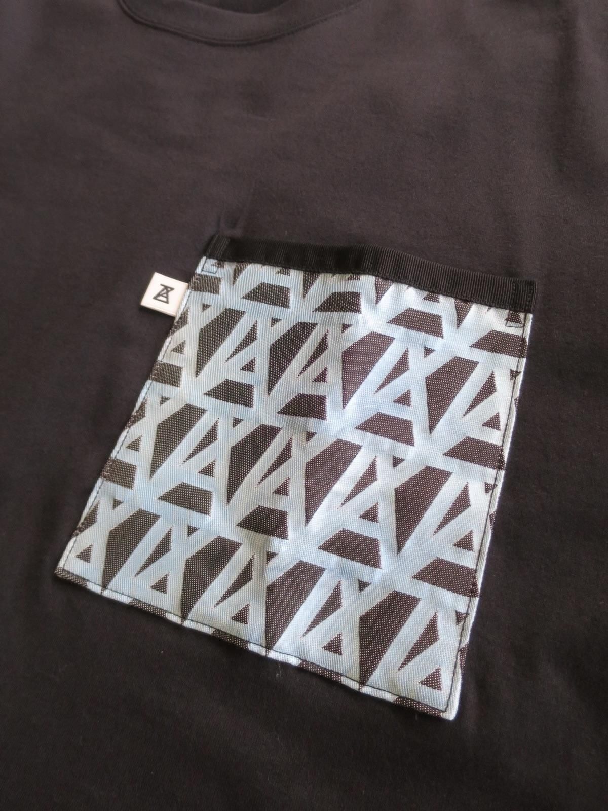 ANREALAGE(アンリアレイジ) AEROGEL QUILTING NO SLEEVE COAT