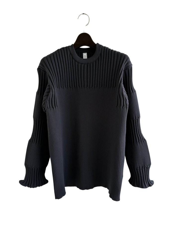 『CFCL』FLUTED PULLOVER