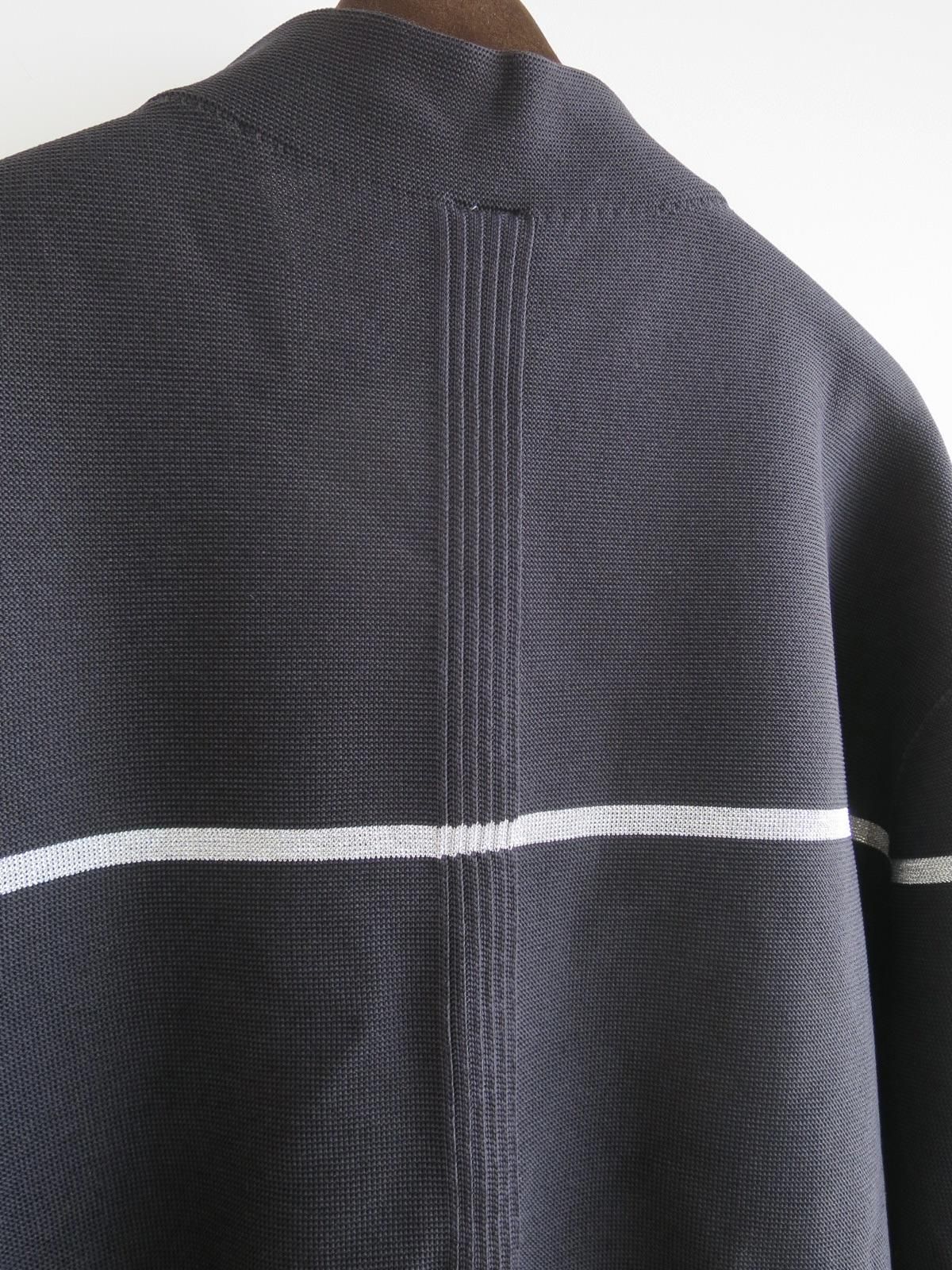CFCL クルーネックシャツ　ブラック CASCADES SHIRT