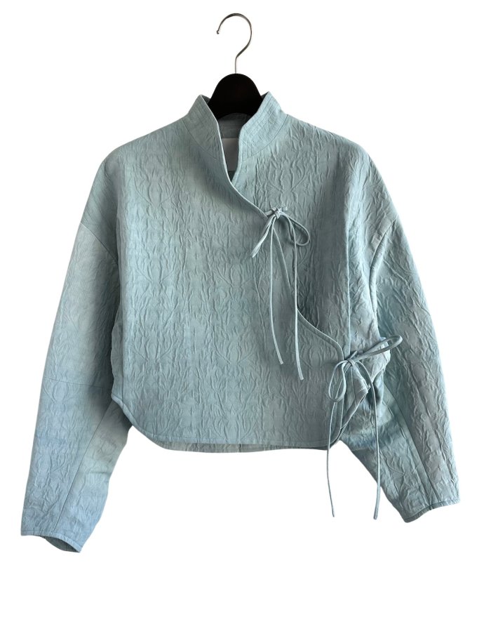 『Mame Kurogouchi』Unlevel Dyeing Short Jacket (ブルー)