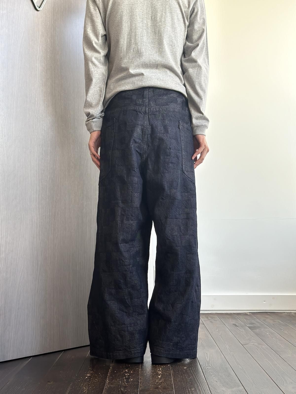 KNKNさん専用　ANREALAGE デニムパンツ インディゴ 新品 KNKNさん専用 ANREALAGE デニムパンツ インディゴ 新品