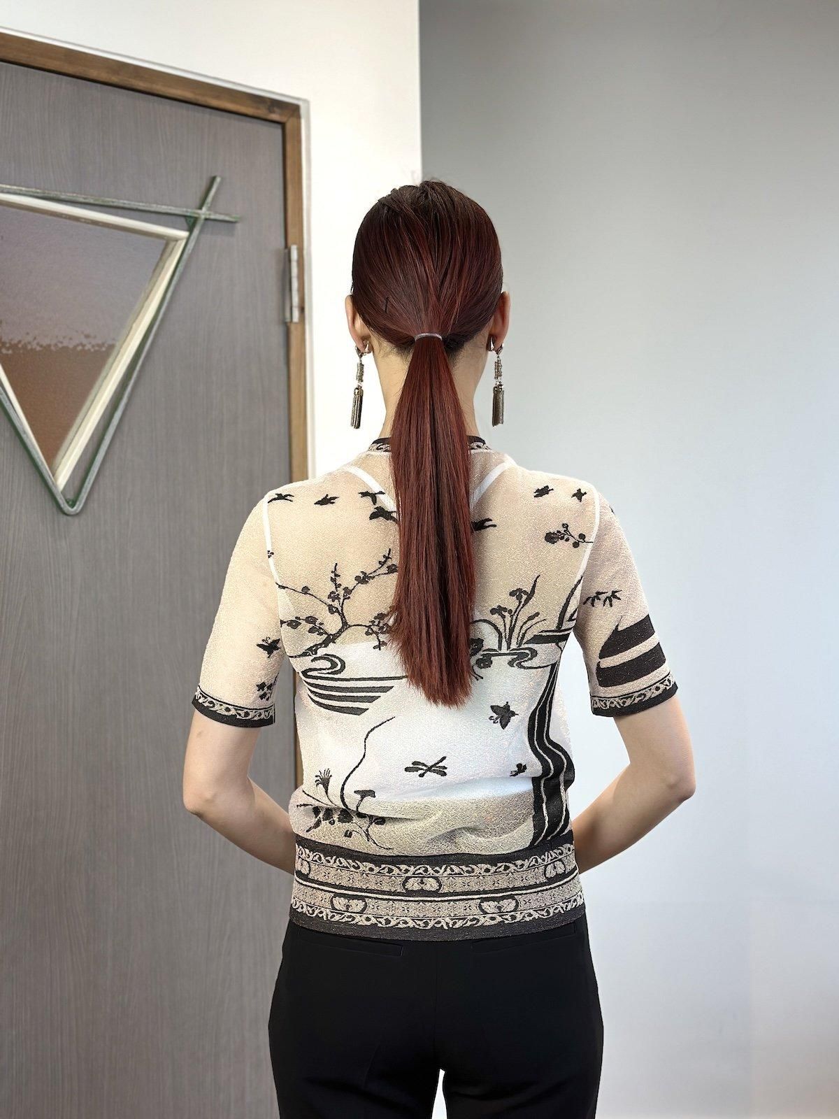 マメクロゴウチ mame 螺鈿 Tシャツ カットソー マメクロゴウチ mame 螺鈿 Tシャツ カットソー - メルカリ