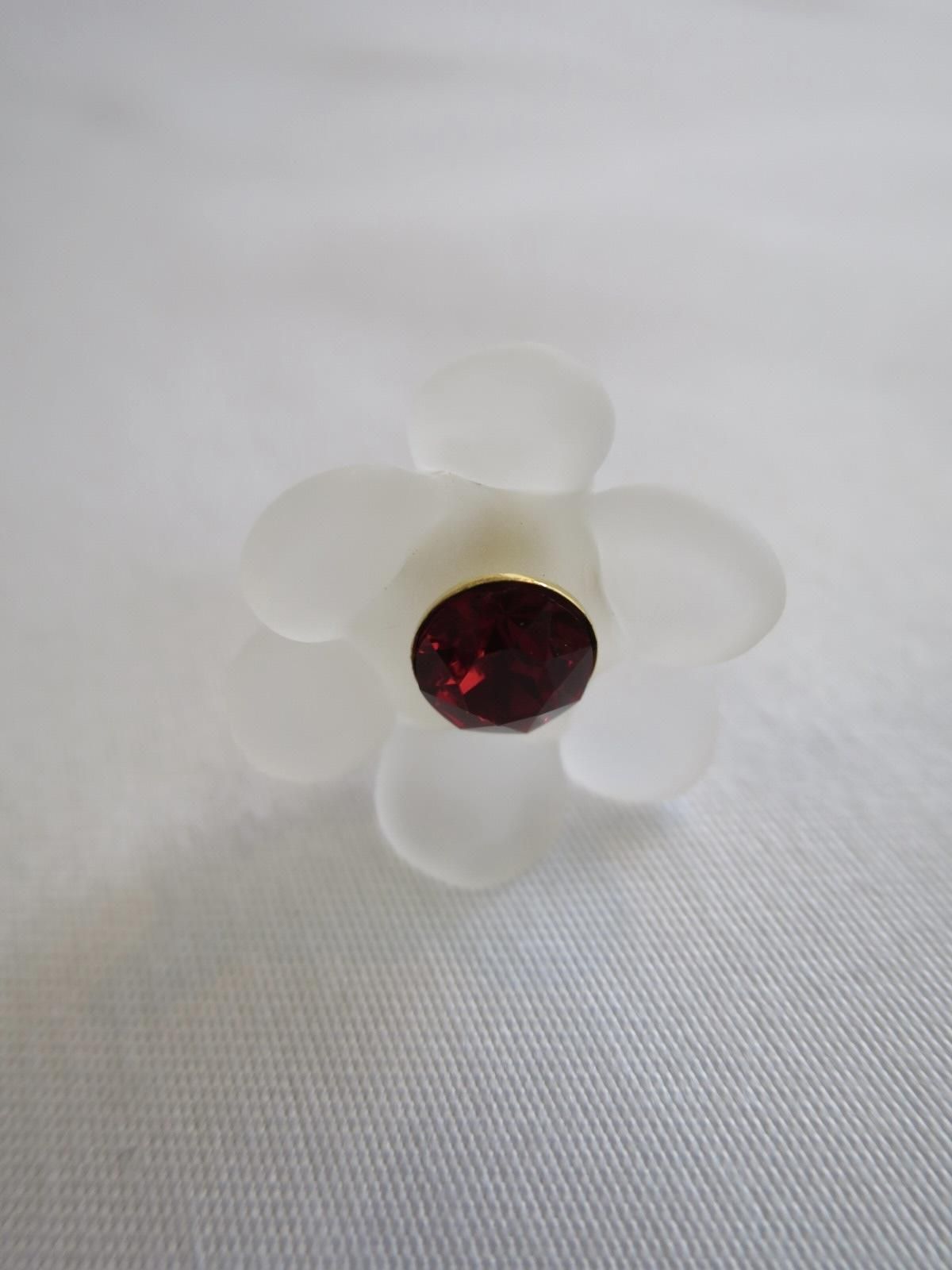 mame マメクロゴウチ 磨りガラス ピアス 新品未開封 Glass Demi Lunar Earrings - clear - Mame Kurogouchi