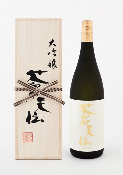 男山本店 蒼天伝 大吟醸 1800ml（桐箱付）