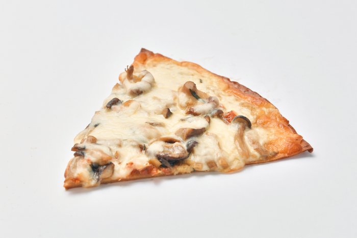 4種のキノコとチーズのピザ（カット）（3枚セット）