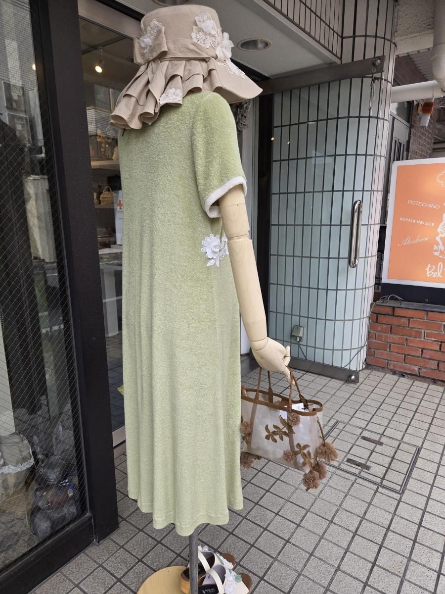 未使用 さえら NAPATA MELLOE ナパータメロエ トップス さえら NAPATA