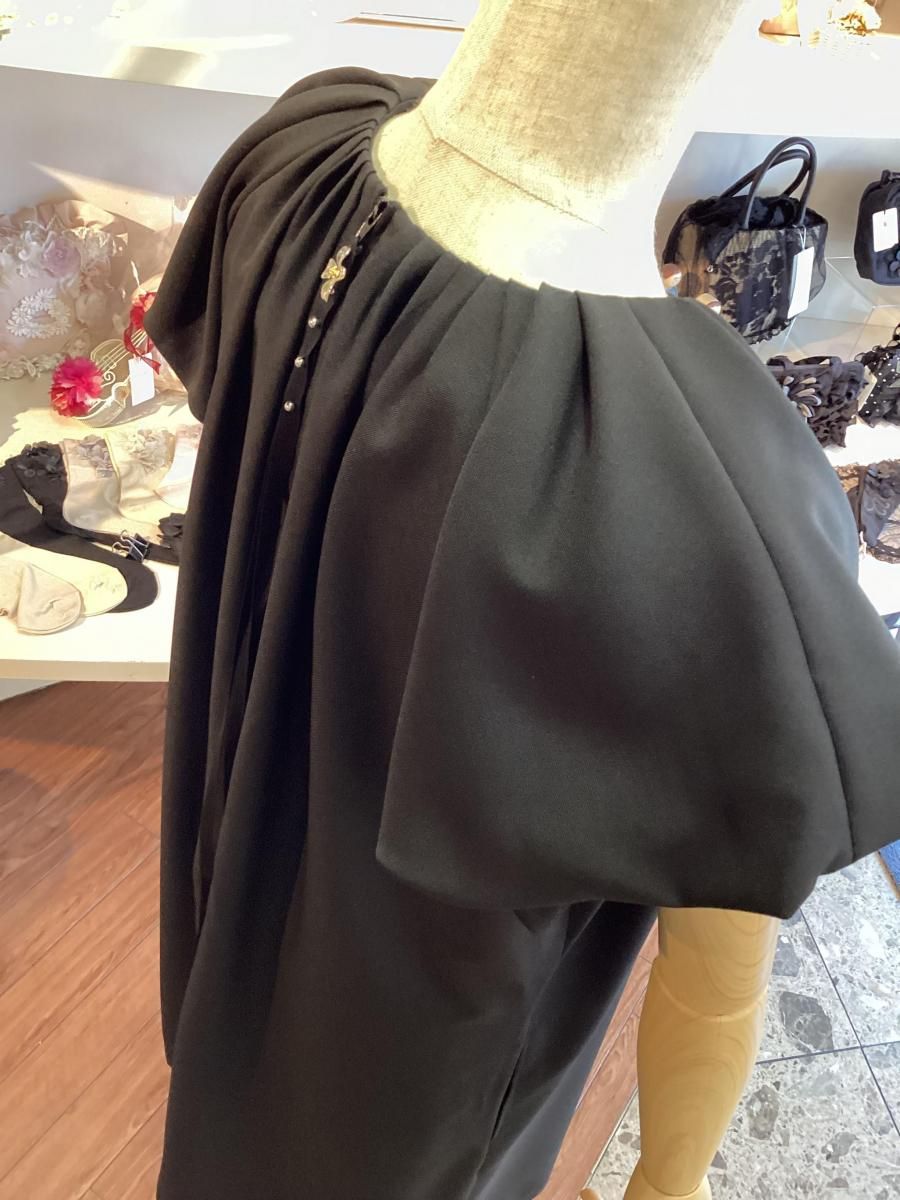 さえら、アンリコ。コート ポテチーノ。ワンピース ポテチーノ