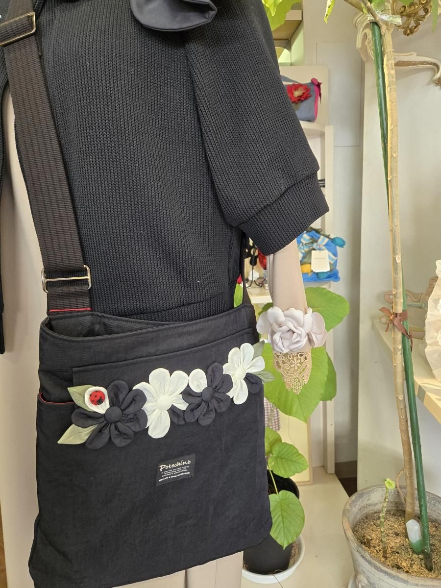 さえら　ベルパーチ　BelPaciチェック柄　日本製　ポテチーノ　花 さえら＆ベルパーチショップ Humpty Dumpty