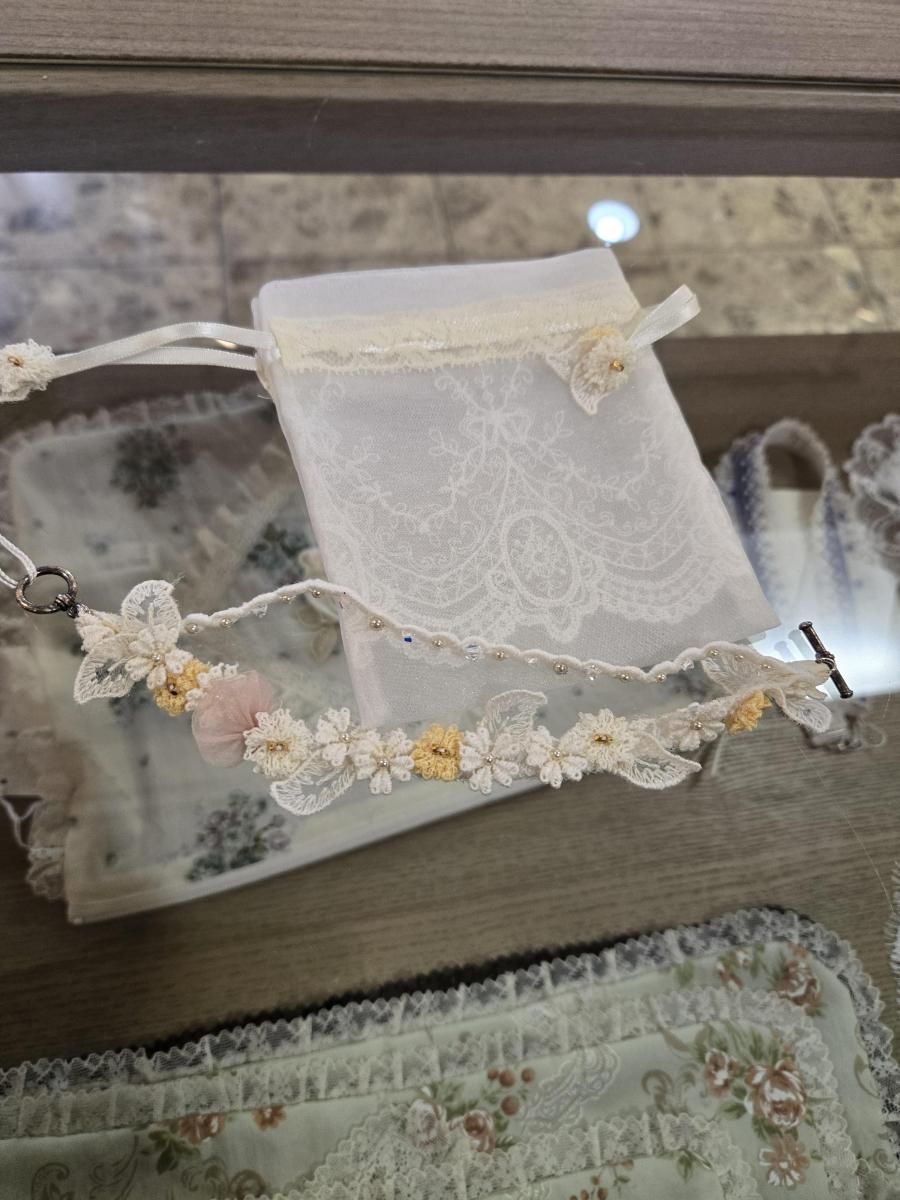 さえら・ヒスクローネ - さえら＆ベルパーチショップ Humpty Dumpty