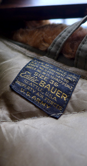 1940s Vintage USAAF Eddie Bauer B-9 Flight Jacket 1940s Vintage USAAF Eddie Bauer B-9 Flight Jacket