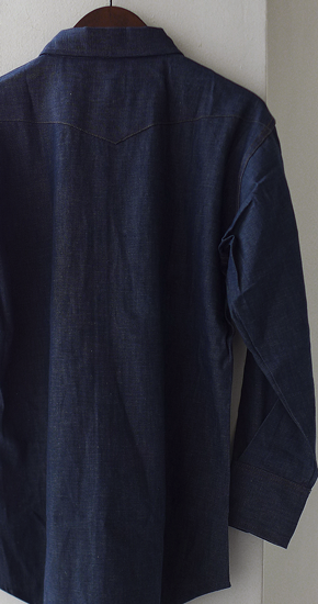 1970s Vintage Wrangler 27MW Denim Western Shirt Dead Stock 1970s Vintage Wrangler 27MW Denim Western Shirt Dead Stock