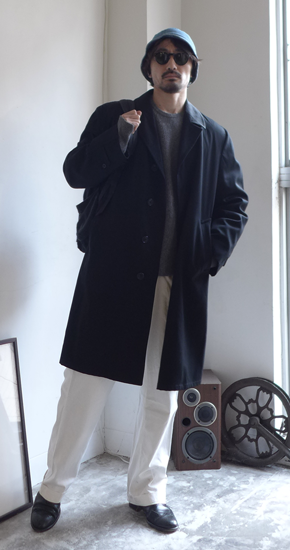 1960s Vintage Alligator Wool Gabardine Rain Coat Black 1960s Vintage Alligator Wool Gabardine Rain Coat Black