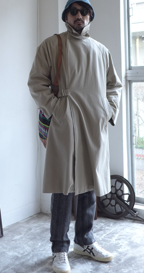 21AW comoli Cotton Gaberdine Tielocken Coat コモリタイ 21AW comoli Cotton Gaberdine Tielocken Coat コモリタイ