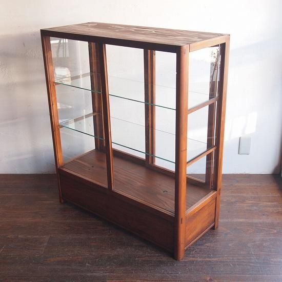 ガラスキャビネット - 古家具・古道具 アンティーク家具 kubu