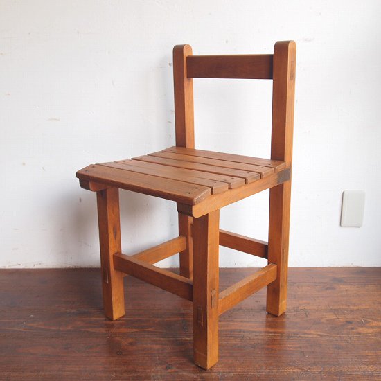 アンティーク雑貨　椅子　木製イス　古道具