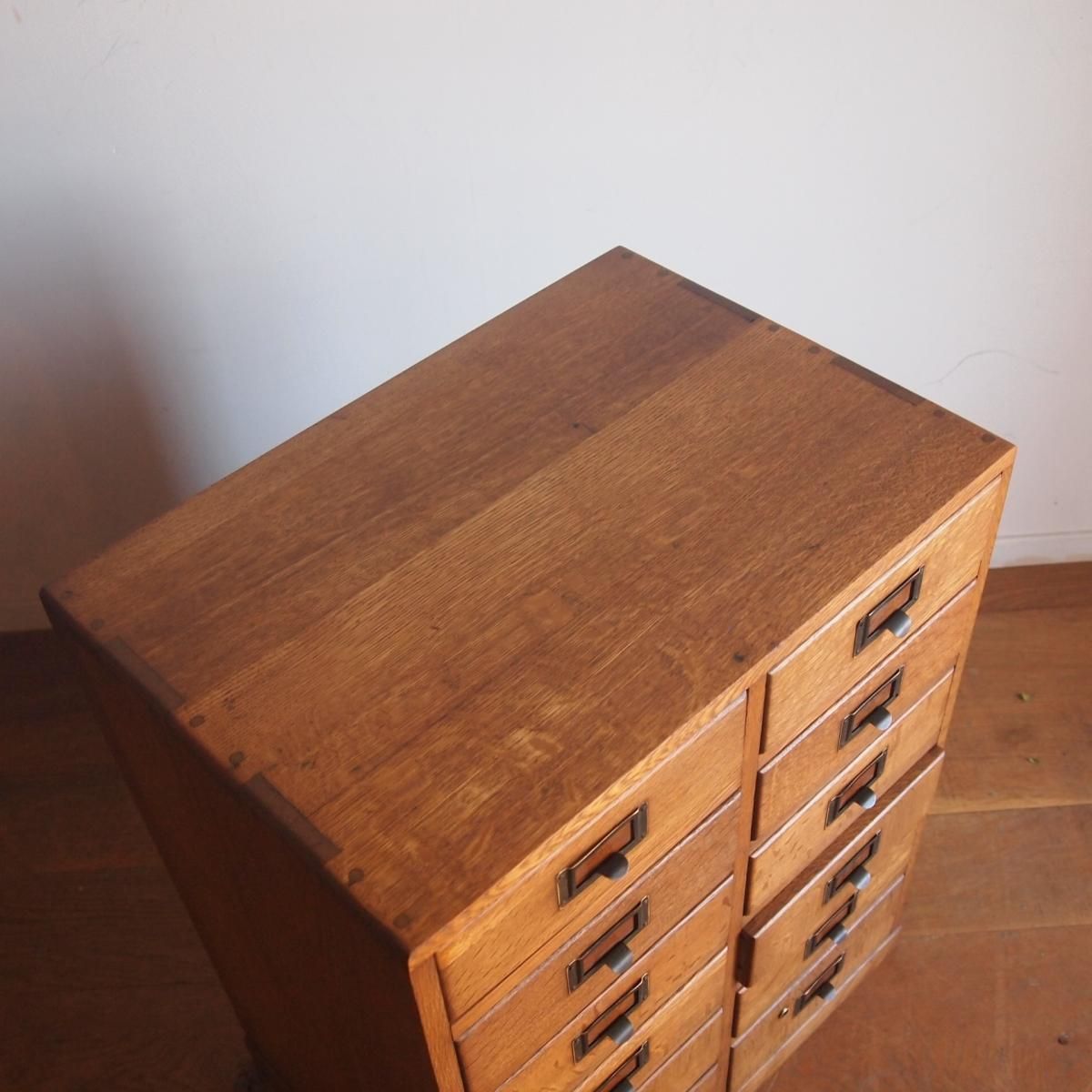 古い木製の引き出し　12杯　タンス　収納　古家具　古民家 引き出し箱/12杯 - 古家具・古道具 アンティーク家具 kubu（クブ）
