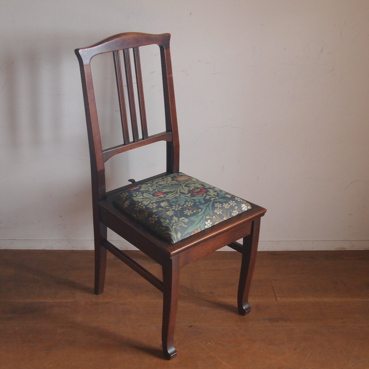 椅子／ピアノ椅子 - 古家具・古道具 アンティーク家具 kubu（クブ）