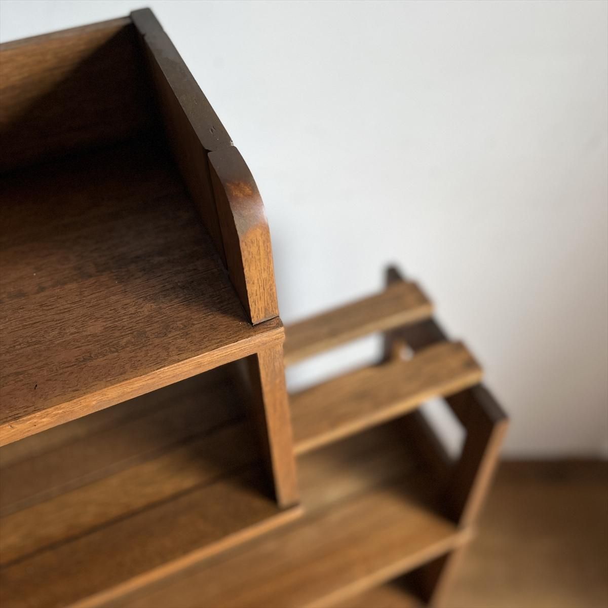 古道具／ビンテージ　木製本棚（4段） 本棚/4段/可動式 - 古家具・古道具 アンティーク家具 kubu（クブ）