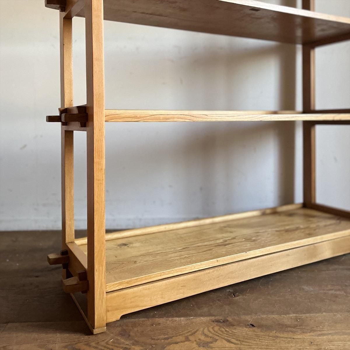 木製くさび形　本棚 4段 チップさん 木製無垢材 1950s ヴィンテージ 楔(くさび)の本棚 小さめ 4段