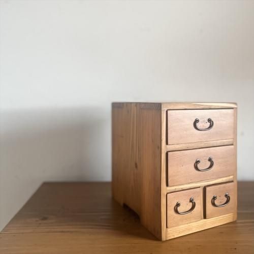 引き出し箱/3段4杯