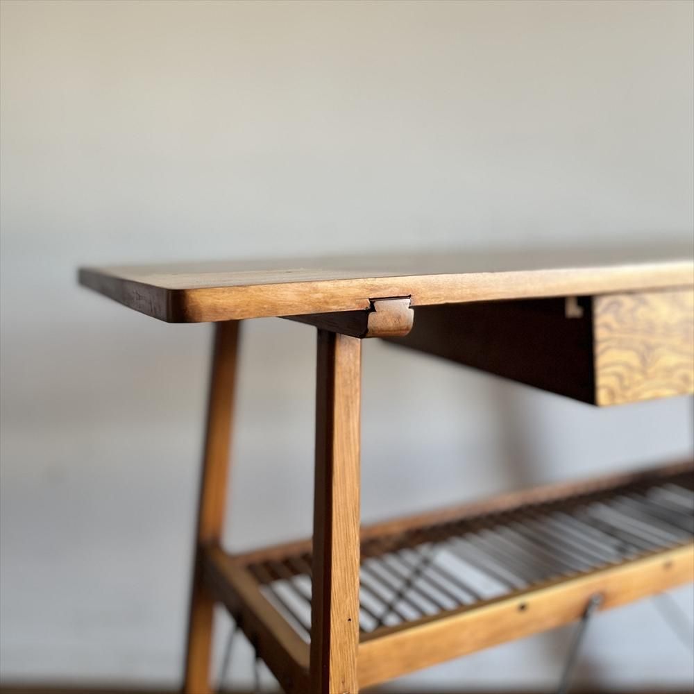 サイドテーブル/クスノキとヒノキ - 古家具・古道具