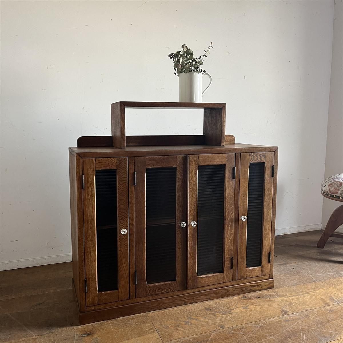 古道具　木製キャビネット モールガラス　ジャンク品 モールガラスのキャビネット - 古家具・古道具 アンティーク家具