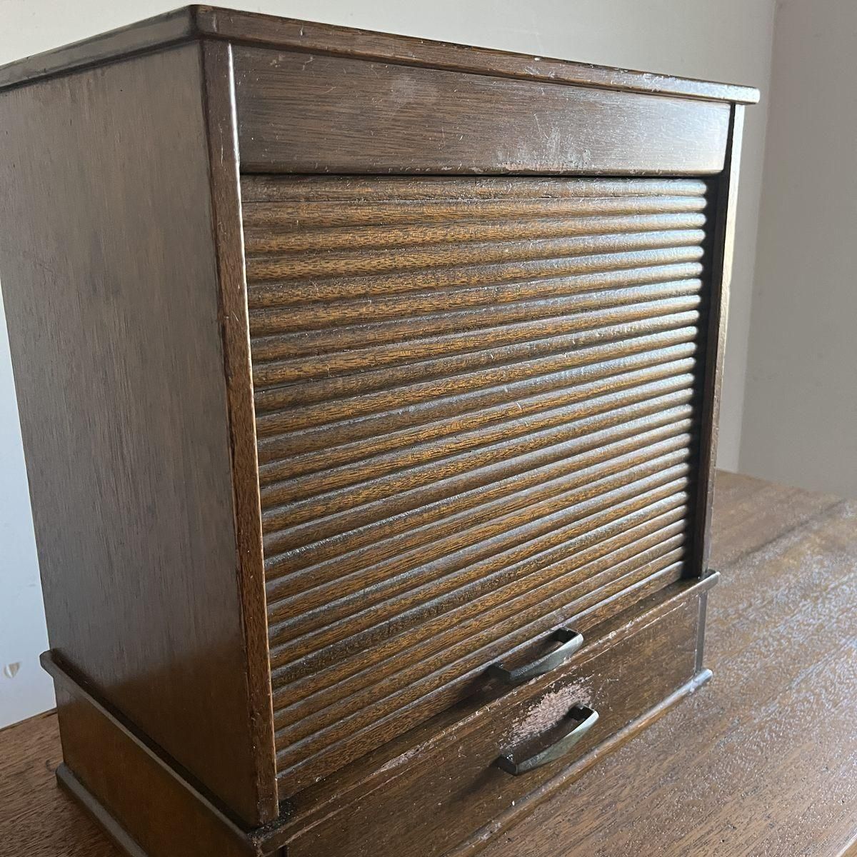 蛇腹扉の小引き出し - 古家具・古道具 アンティーク家具 kubu（クブ）