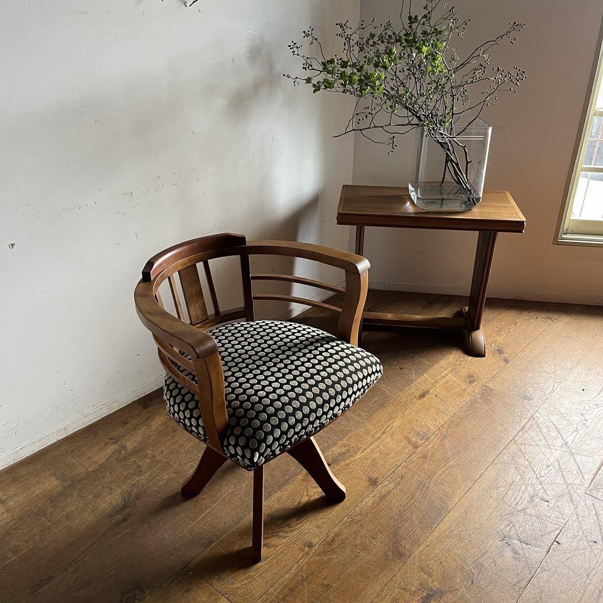 【送料込み】レトロ椅子　kubu 送料込み】レトロ椅子 kubu 送料込み】レトロ椅子 kubu 椅子・チェア