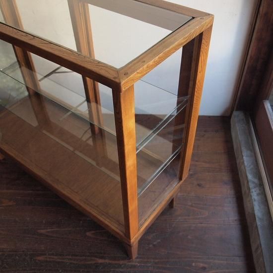 ガラスショーケース - 古家具・古道具 アンティーク家具 kubu（クブ）