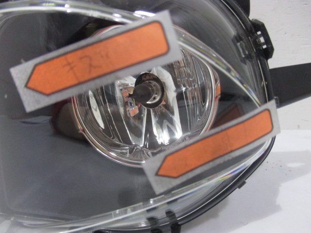 3シリーズ E90 純正 左フォグランプ/ライト/レンズ 631.01.000.00 BMW(112750)