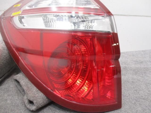 レガシー レガシィ ツーリングワゴン BP5/BP9 左テールランプ/ライト