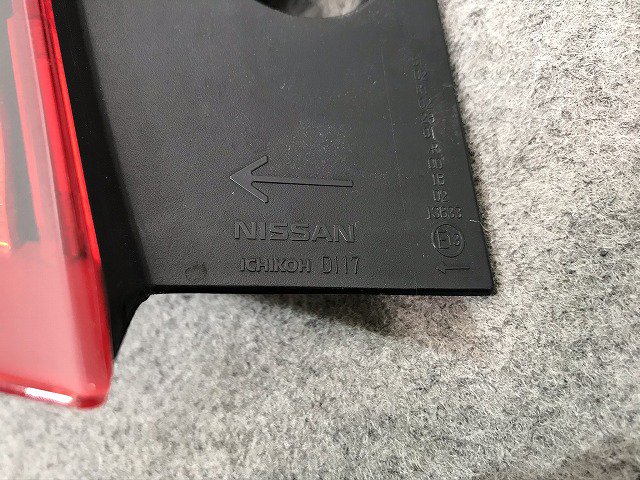 ノート E12/HE12/NE12/SNE12 前期 左テールランプ/ライト/レンズ ICHIKOH D117/26555-3VA5A  日産(100620)